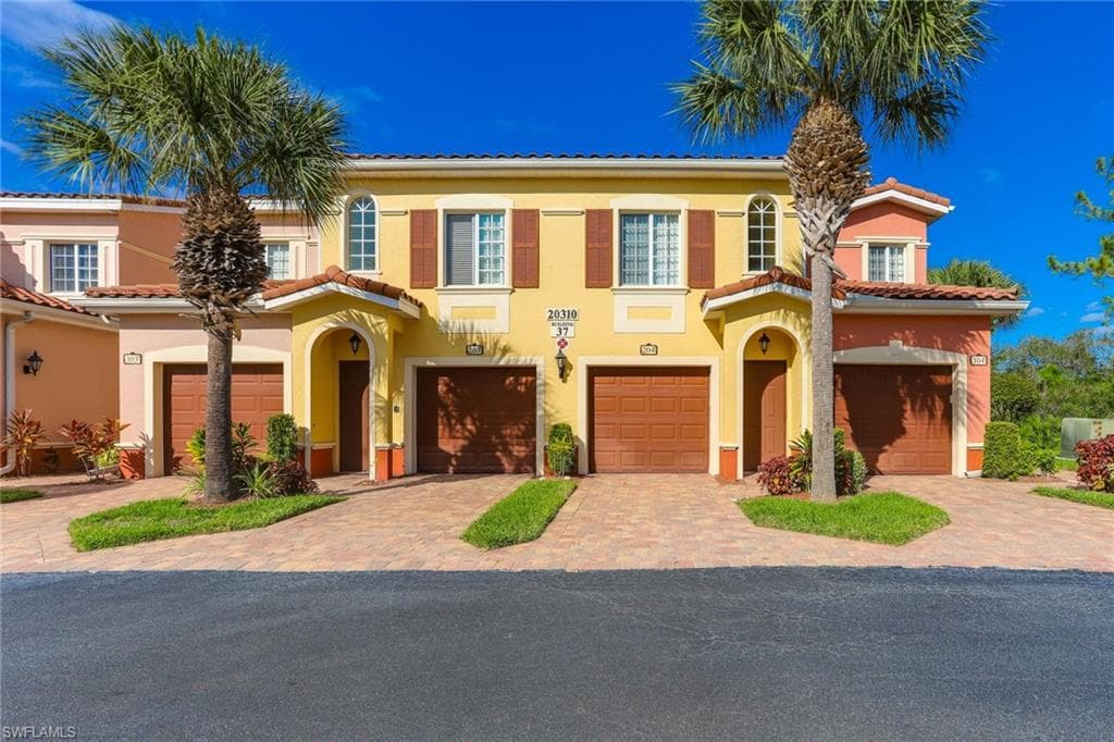 20310 Estero Gardens CIR 204 ESTERO, FL 33928