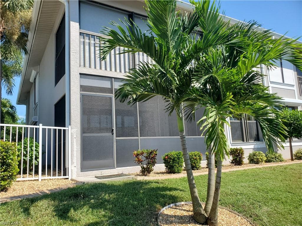 4718 SW 12th PL 112 CAPE CORAL, FL 33914