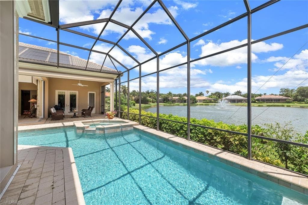 2322 Cheshire LN NAPLES, FL 34109
