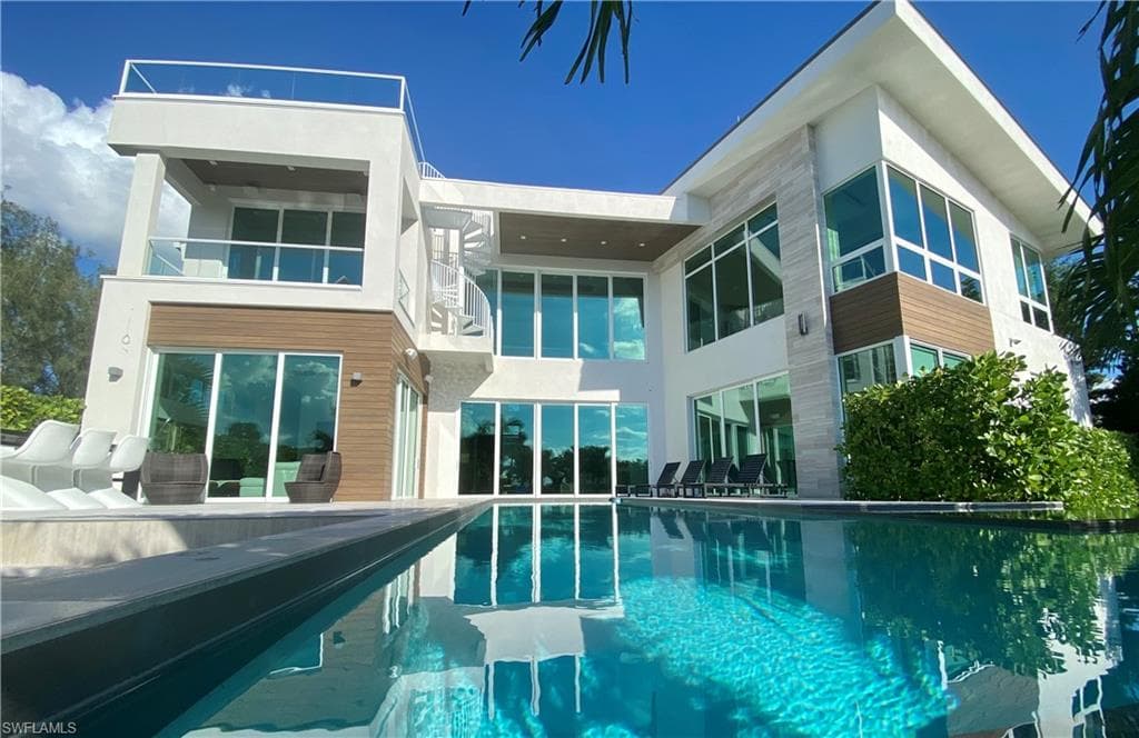 5267 Starfish AVE NAPLES, FL 34103