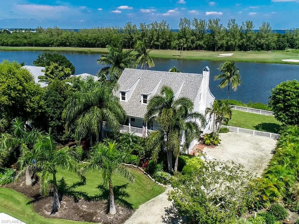 1437 Causey CT SANIBEL, FL 33957