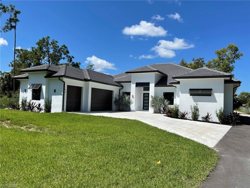 3203 68th ST SW NAPLES, FL 34105