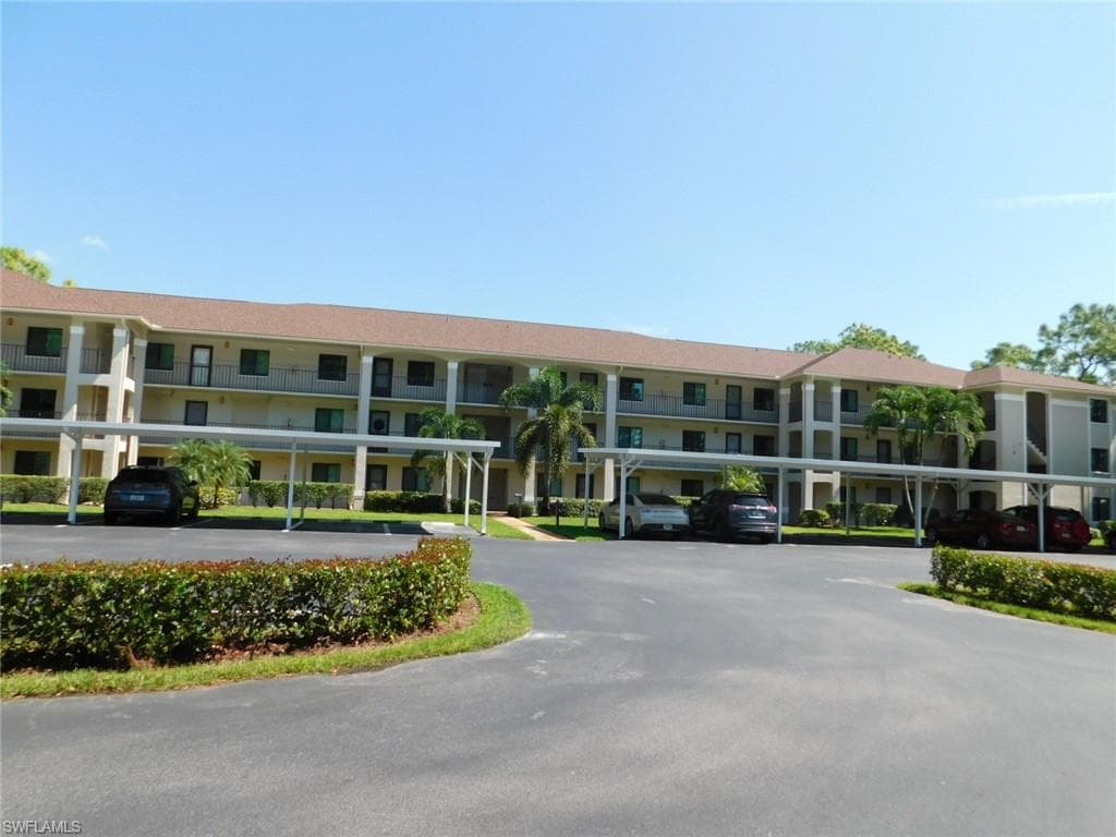 5792 Deauville CIR A302 NAPLES, FL 34112