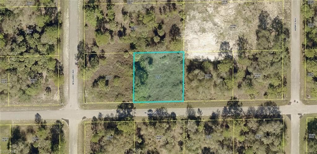 604 W 15th ST LEHIGH ACRES, FL 33972