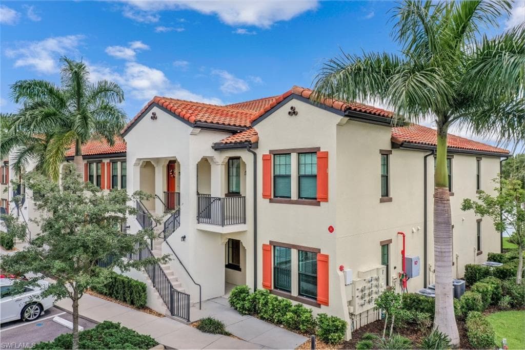 15098 Palmer Lake CIR 105 NAPLES, FL 34109