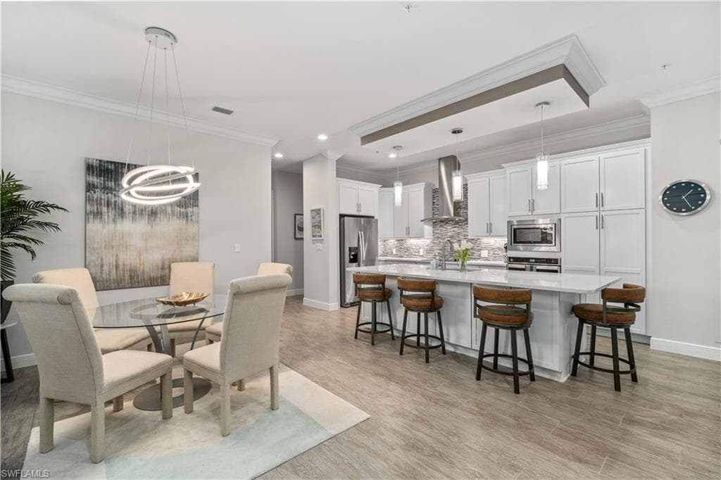 21530 Strada Nuova CIR 210 ESTERO, FL 33928