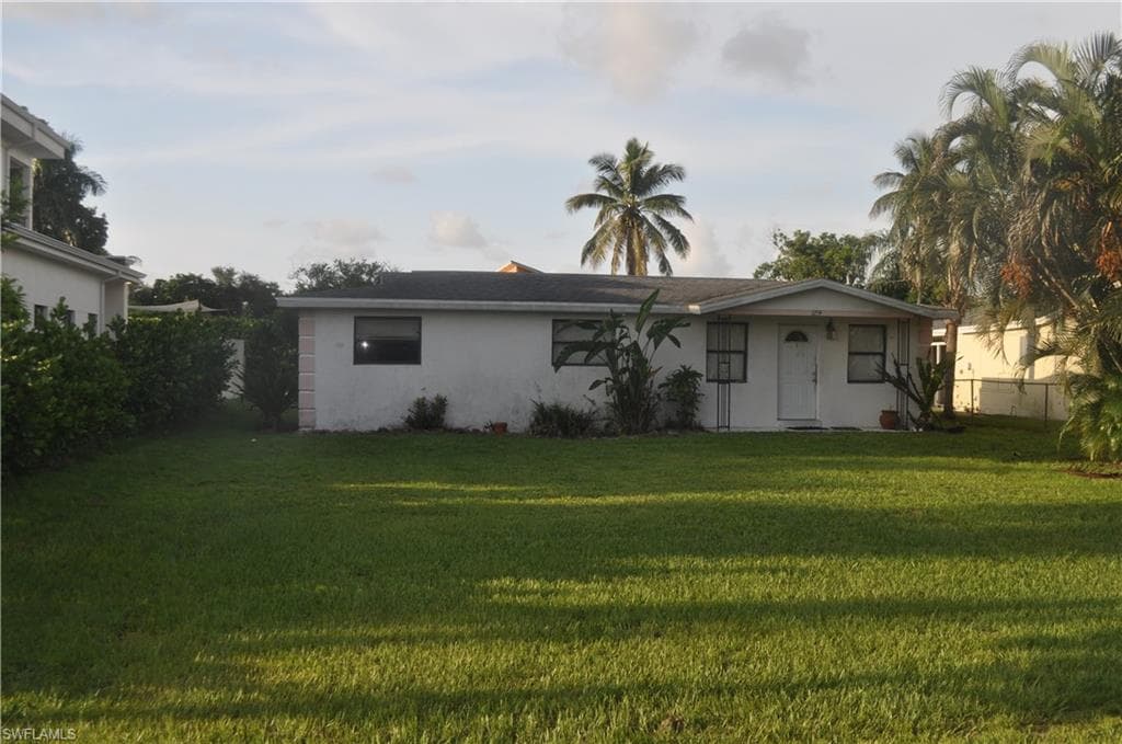 1259 Rordon AVE NAPLES, FL 34103