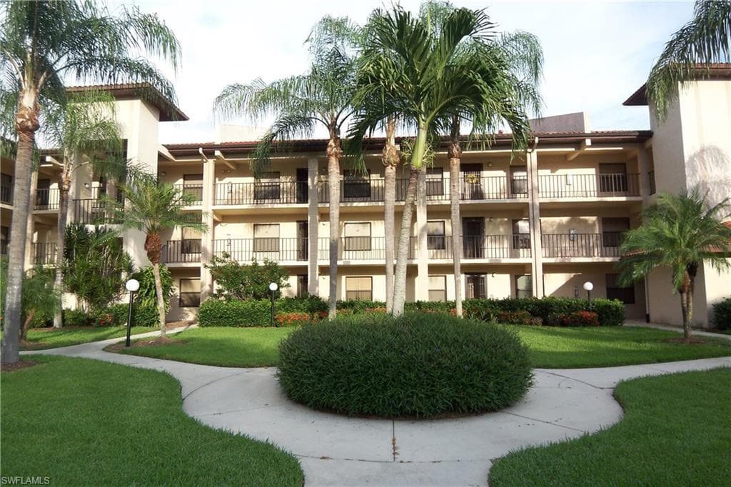 12170 Kelly Sands WAY 718 FORT MYERS, FL 33908