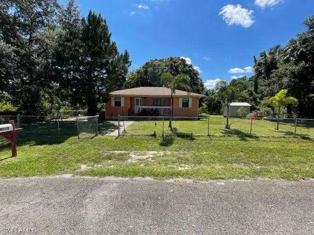 4404 E 9th ST LEHIGH ACRES, FL 33972