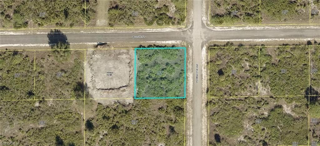 1223 Poinsettia AVE LEHIGH ACRES, FL 33972