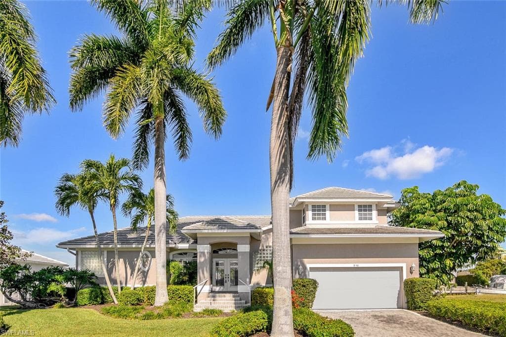 830 Elm CT MARCO ISLAND, FL 34145