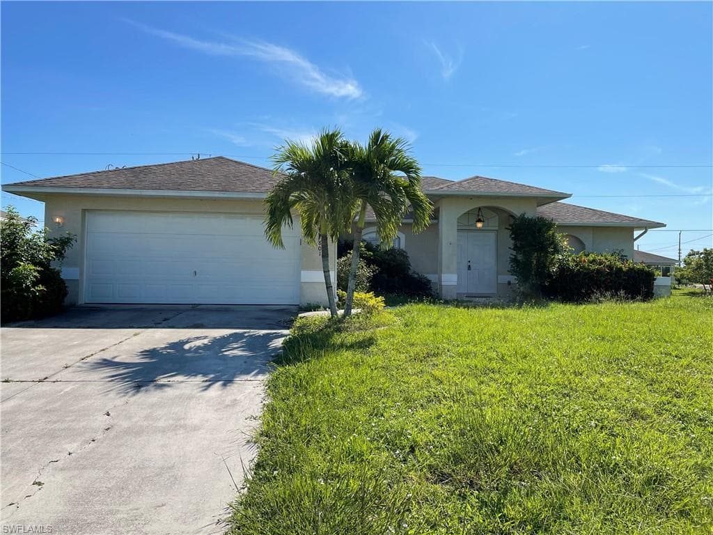 2801 NE 5th AVE CAPE CORAL, FL 33909