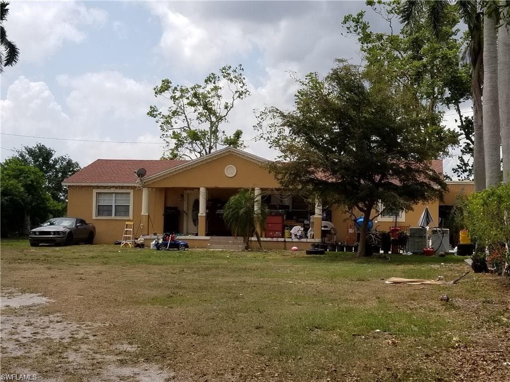 1475 N 15th ST IMMOKALEE, FL 34142
