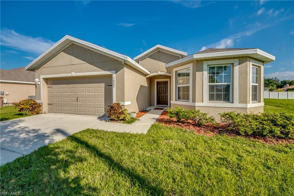 1807 SW 11th ST CAPE CORAL, FL 33991