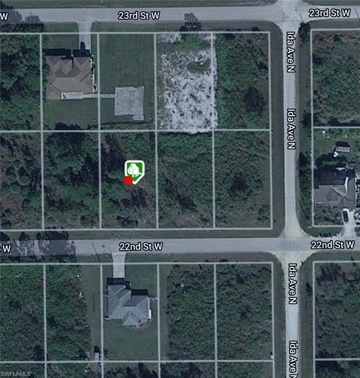 2904 22nd ST W LEHIGH ACRES, FL 33971