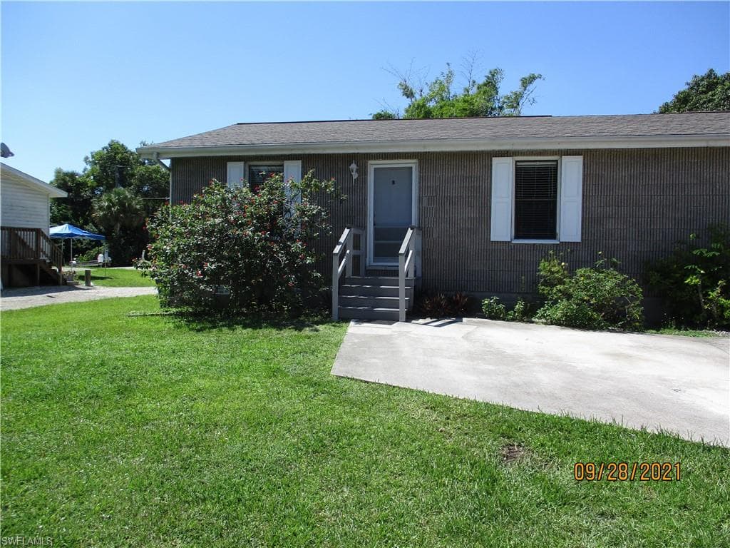 16540 John Morris RD FORT MYERS, FL 33908