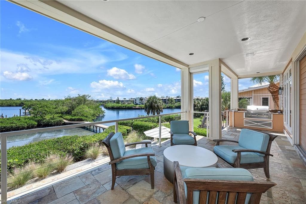 21551 Indian Bayou DR FORT MYERS BEACH, FL 33931