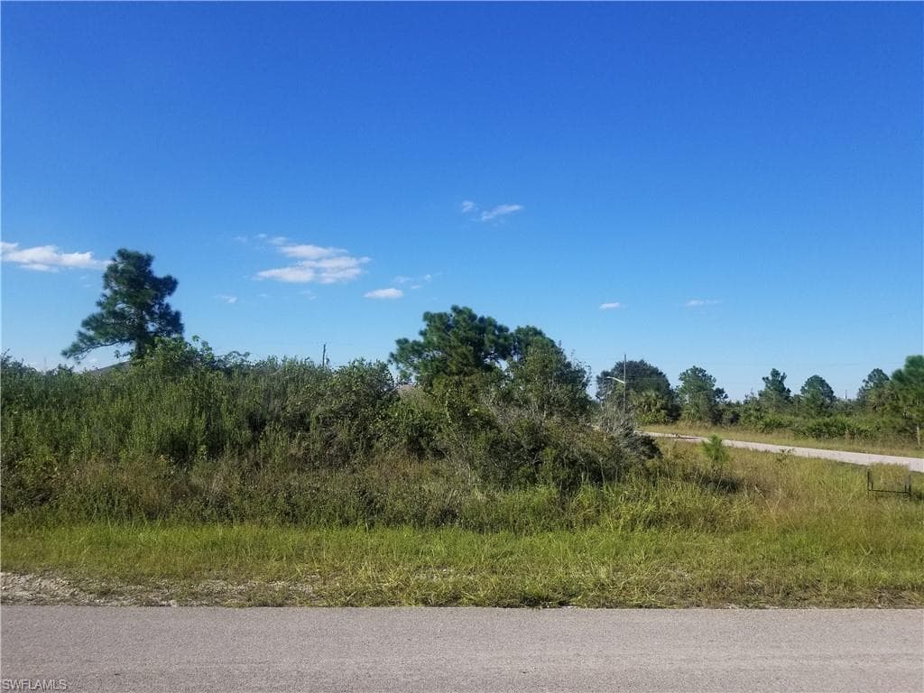 2800 54th ST W LEHIGH ACRES, FL 33971