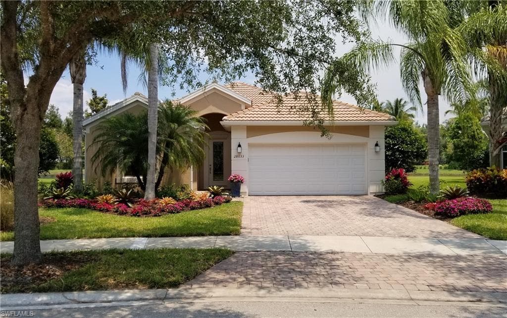28033 Umiak CT BONITA SPRINGS, FL 34135