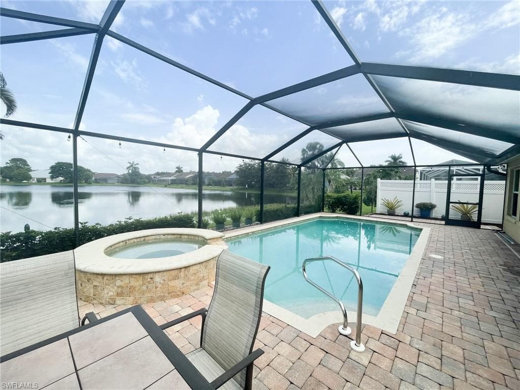 7672 Citrus Hill LN NAPLES, FL 34109