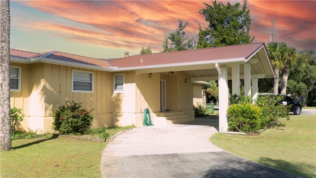 210 Belmont ST LABELLE, FL 33935