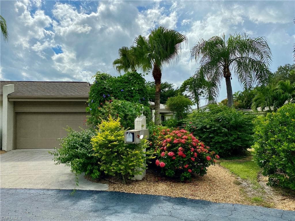 16596 Timberlakes DR 1 FORT MYERS, FL 33908