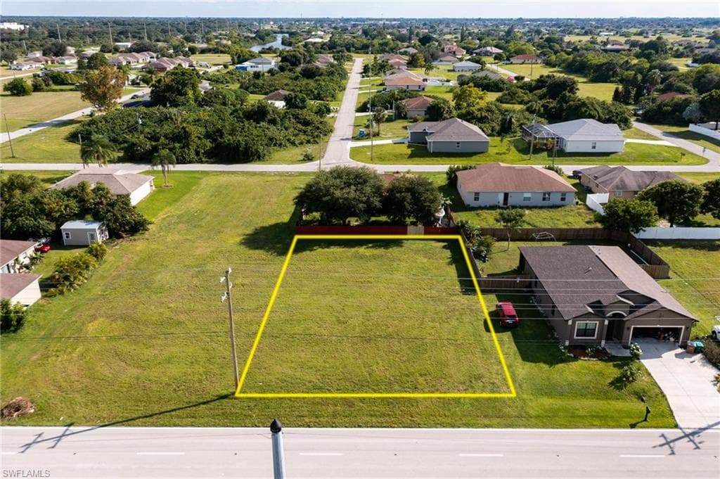 2214 Kismet PKY E CAPE CORAL, FL 33909