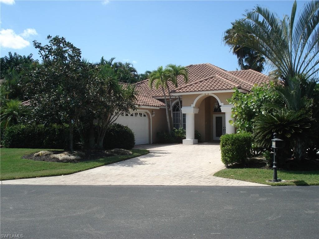 28991 Seton CT BONITA SPRINGS, FL 34134