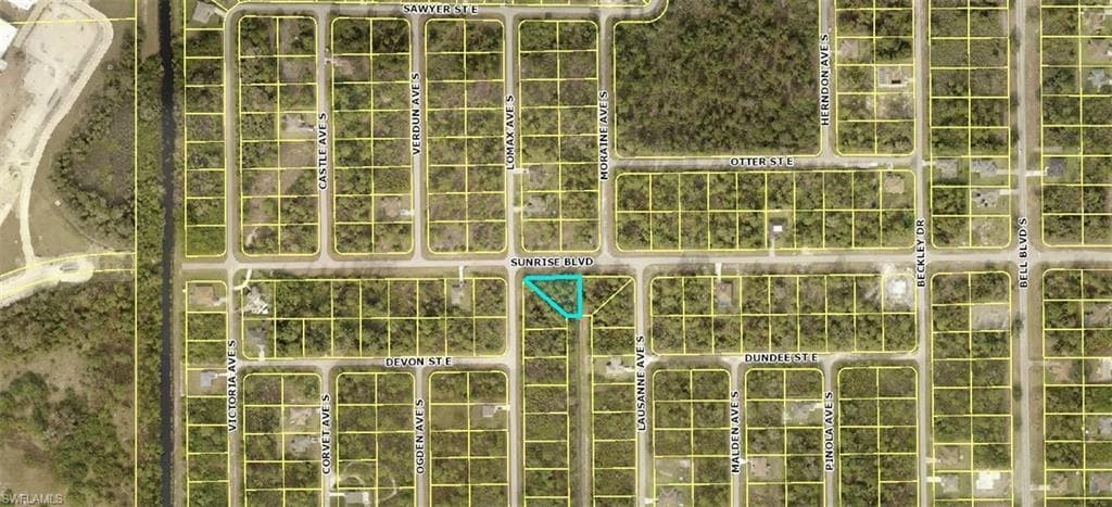 724 Sunrise BLVD LEHIGH ACRES, FL 33974