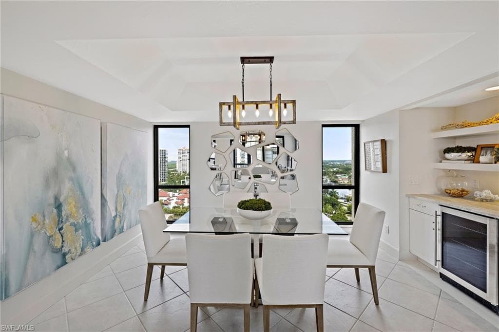 4551 Gulf Shore BLVD N 1806 NAPLES, FL 34103