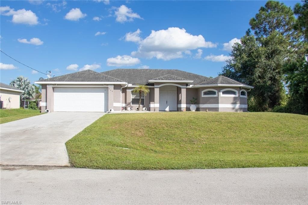 549 Flamingo AVE S LEHIGH ACRES, FL 33974