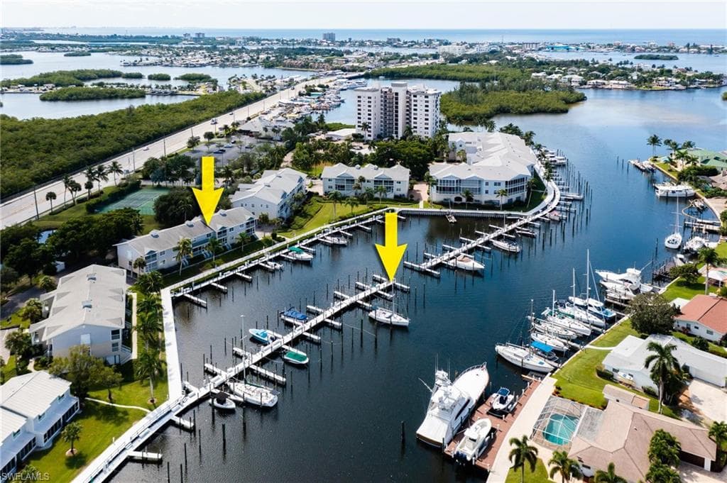 18068 San Carlos BLVD 514 FORT MYERS BEACH, FL 33931