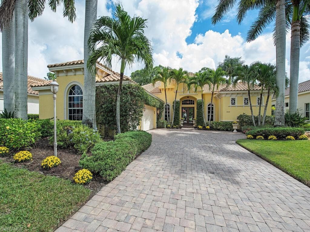 28608 Via D Arezzo DR BONITA SPRINGS, FL 34135