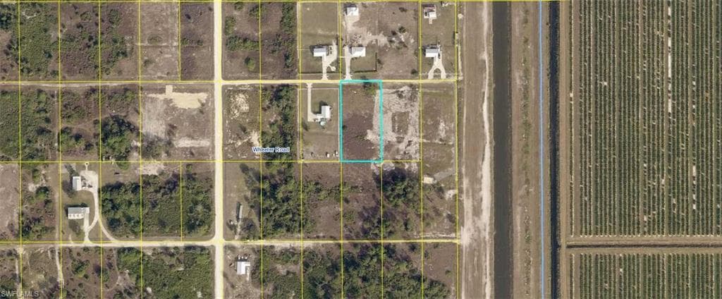7573 15th TER LABELLE, FL 33935
