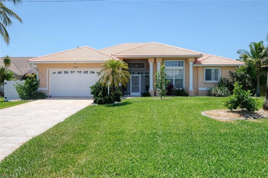 2128 SW 49th TER CAPE CORAL, FL 33914
