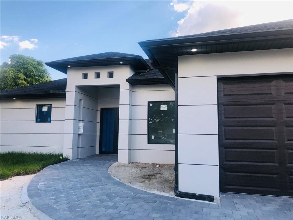 1802 Hancock Bridge PKY CAPE CORAL, FL 33990