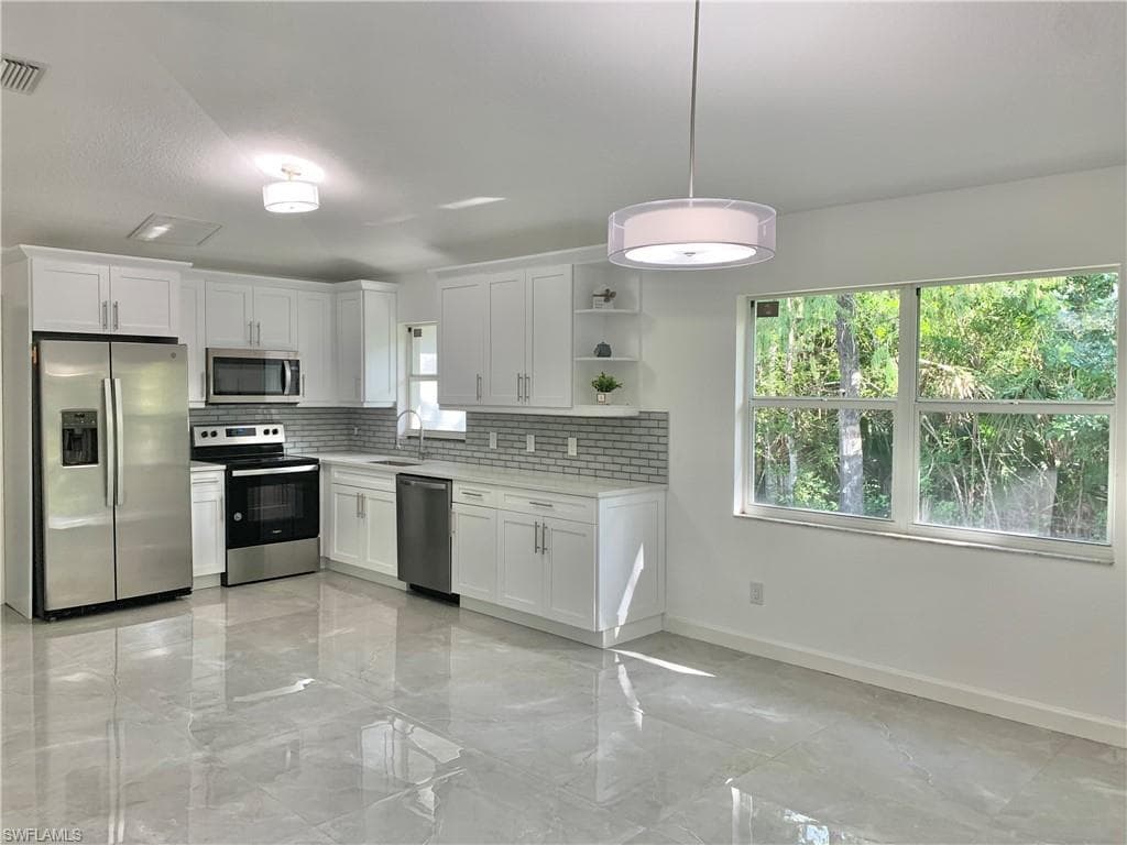4235 Wilson BLVD N NAPLES, FL 34120