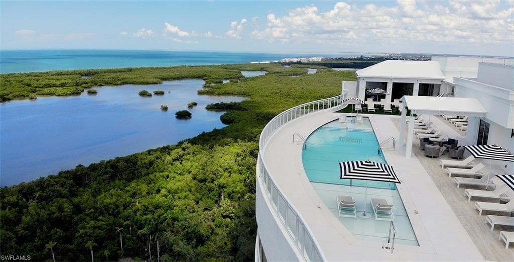13925 Old Coast RD 304 NAPLES, FL 34110