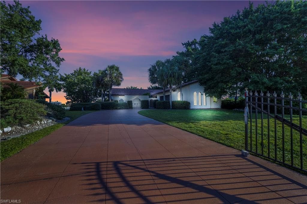 1510 Columbian DR PUNTA GORDA, FL 33950