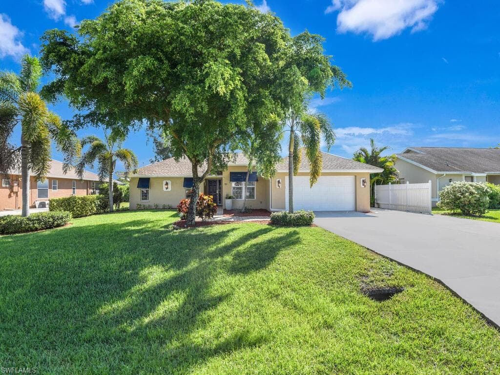 17462 Meadow Lake CIR FORT MYERS, FL 33967