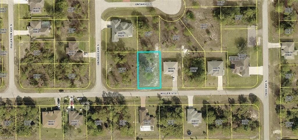 653 Keller ST E LEHIGH ACRES, FL 33974