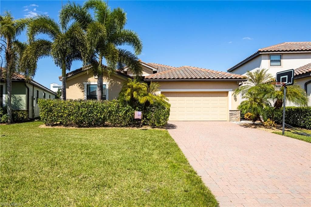 9357 Via Piazza CT FORT MYERS, FL 33905