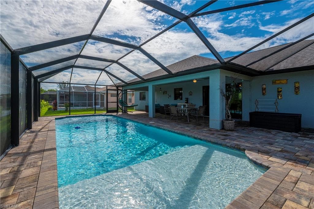1821 23rd ST CAPE CORAL, FL 33909