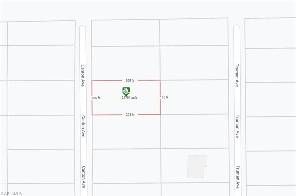 1918 CANTON AVE LEHIGH ACRES, FL 33972