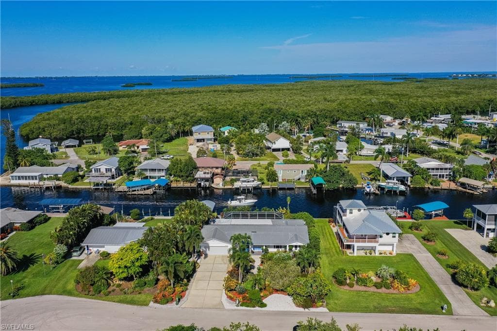 2219 & 2218 Sanibel BLVD ST. JAMES CITY, FL 33956