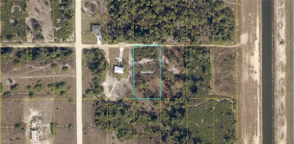 7621 18th PL LABELLE, FL 33935