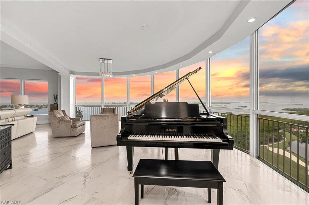 4731 Bonita Bay BLVD 1904 BONITA SPRINGS, FL 34134