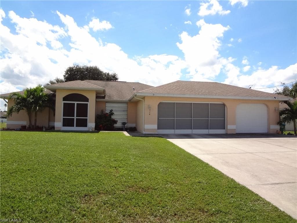 324 Trafalgar PKY CAPE CORAL, FL 33991