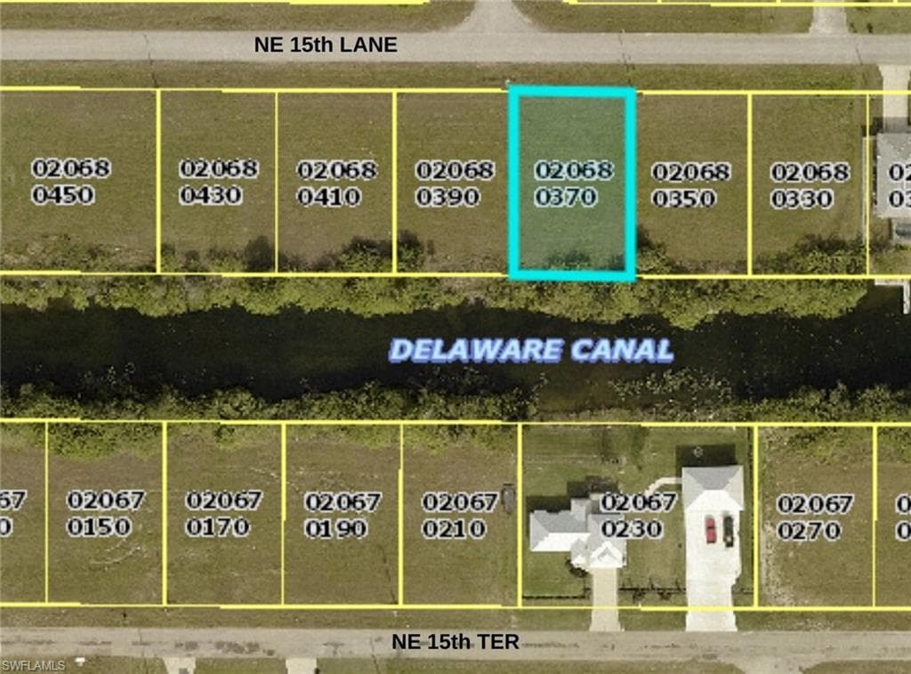 1018 NE 15th LN CAPE CORAL, FL 33909