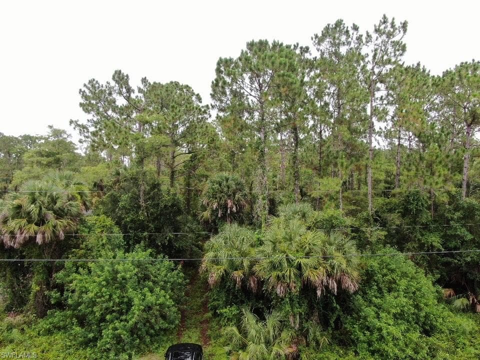 120 10th ST NE NAPLES, FL 34120